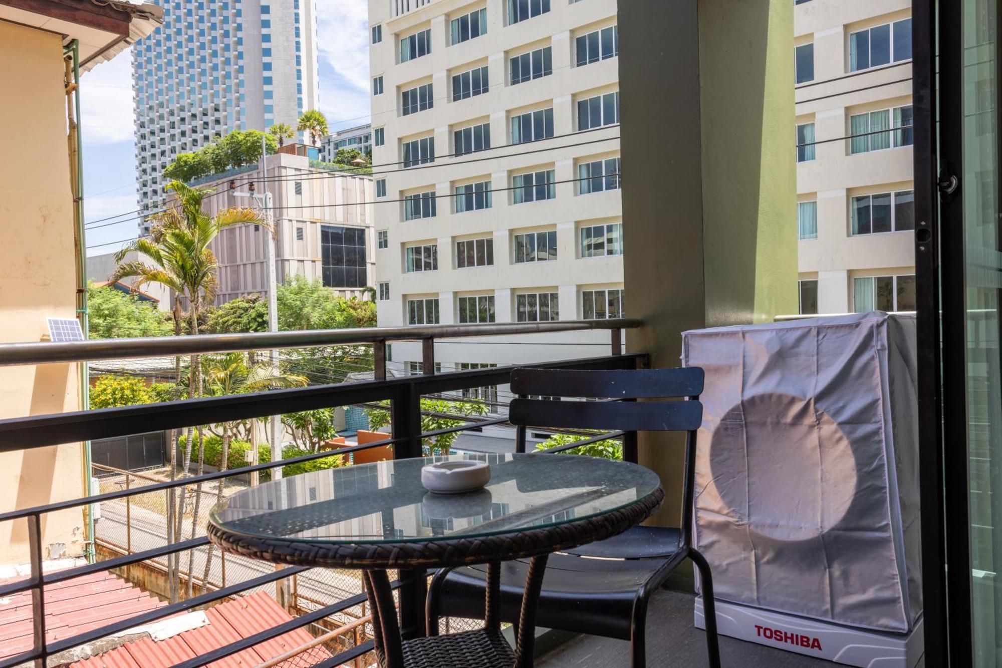 Citismart Luxury Apartments Pattaya Eksteriør billede