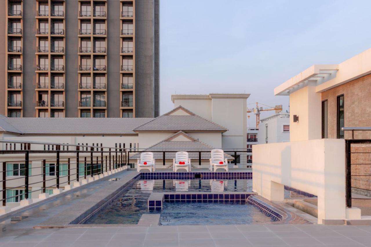 Citismart Luxury Apartments Pattaya Eksteriør billede