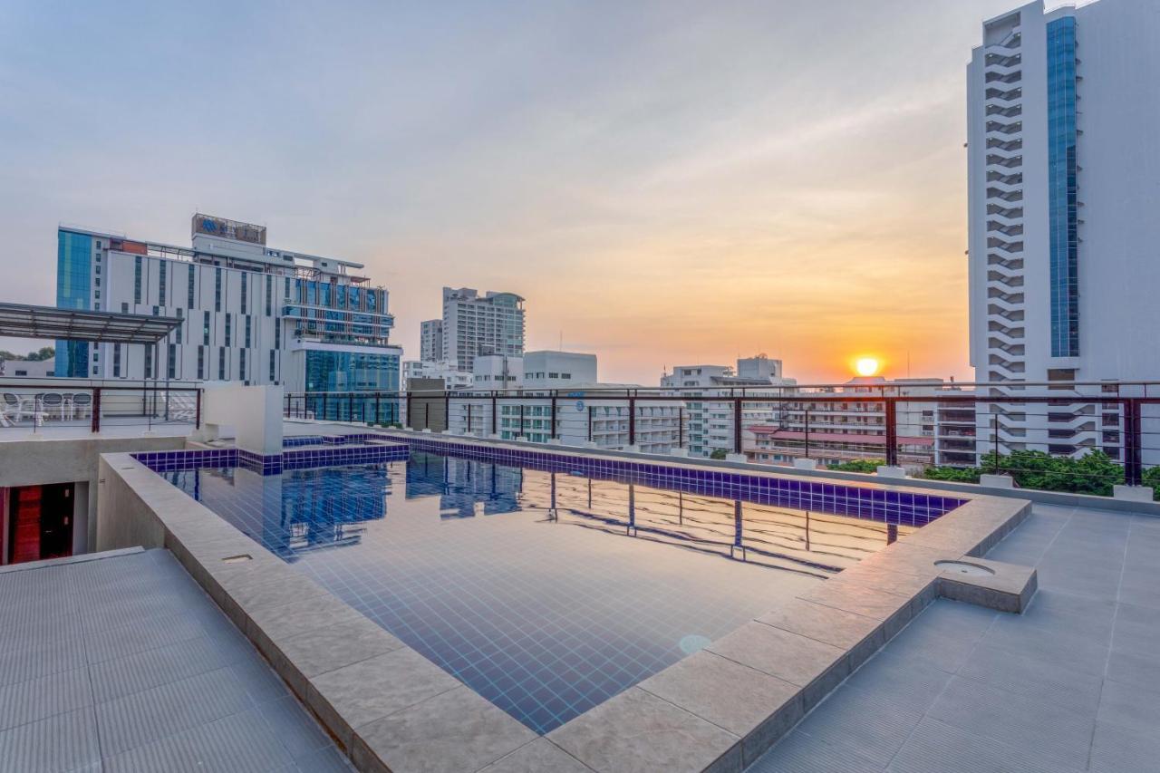 Citismart Luxury Apartments Pattaya Eksteriør billede